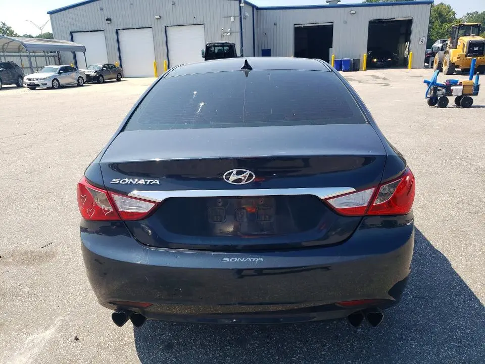 2013 HYUNDAI SONATA SE  