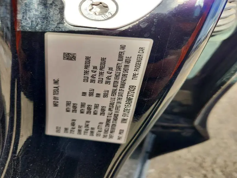 2022 TESLA MODEL 3   