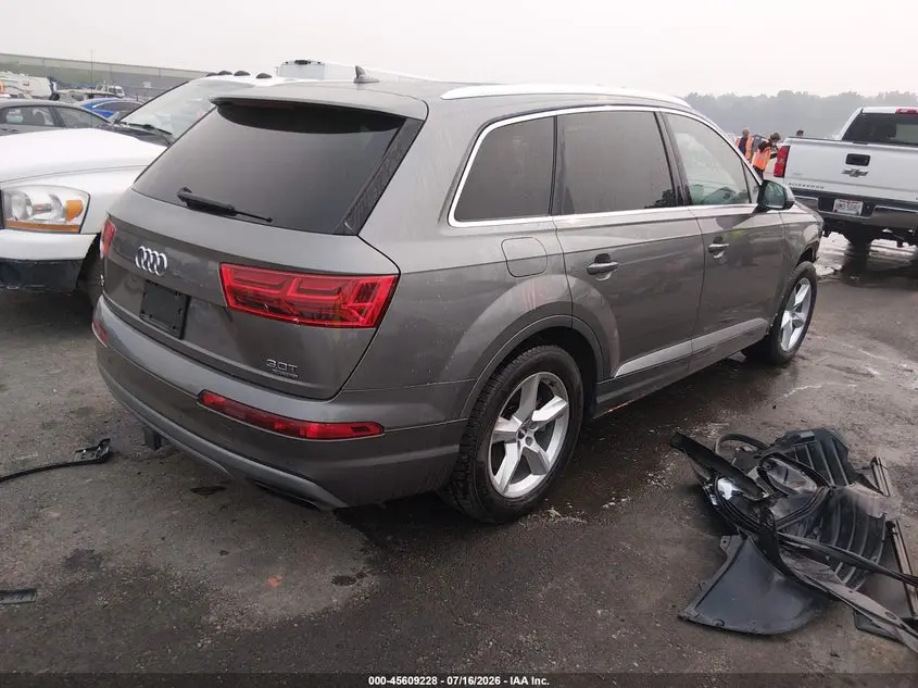 2017 AUDI Q7 3.0T PREMIUM