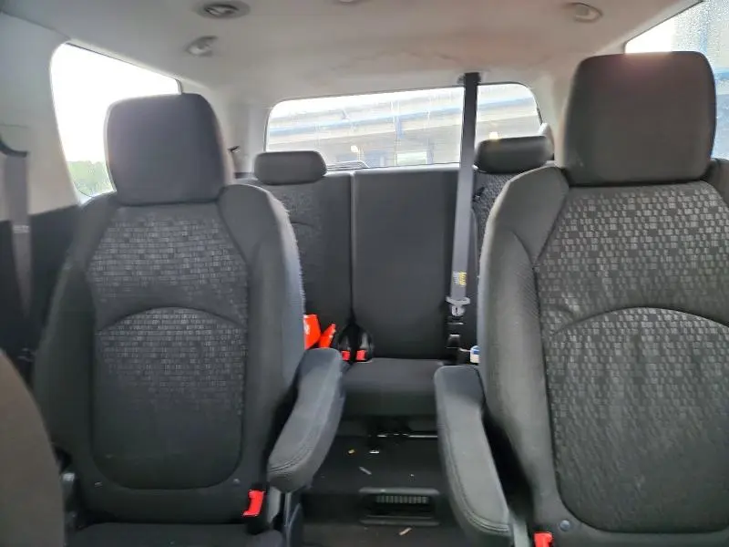 2012 GMC ACADIA SLE  