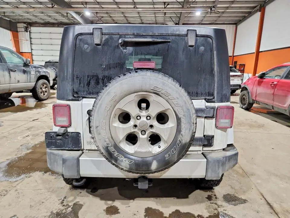 2015 JEEP WRANGLER SAHARA  