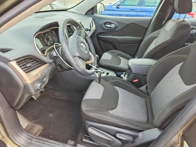 2014 JEEP CHEROKEE SPORT  