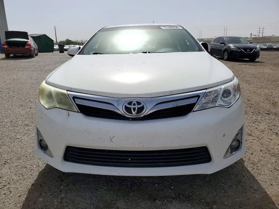 2012 TOYOTA CAMRY XLE  