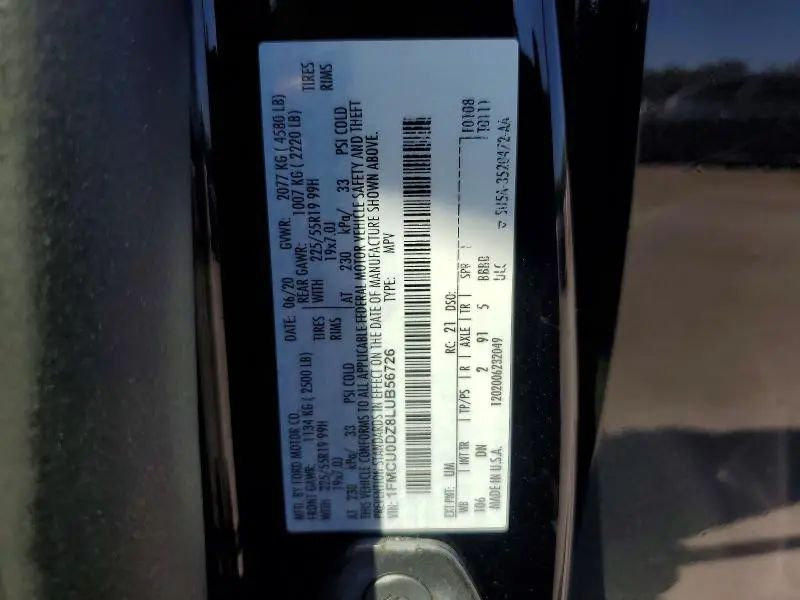 2020 FORD ESCAPE TITANIUM  