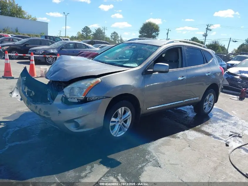 2013 NISSAN ROGUE SV