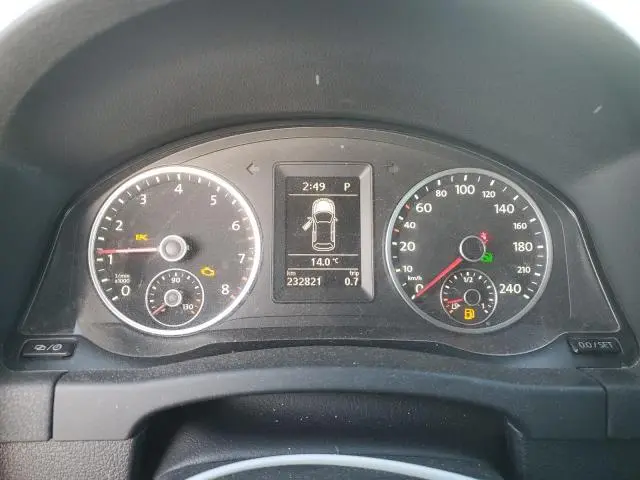 2015 VOLKSWAGEN TIGUAN S  