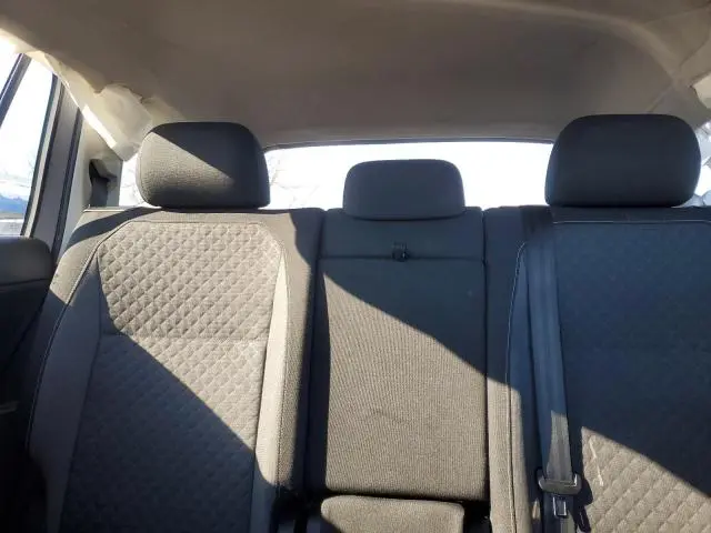 2021 VOLKSWAGEN TIGUAN S  