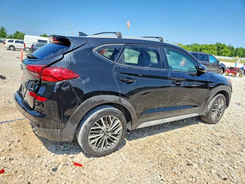 2021 HYUNDAI TUCSON SEL  