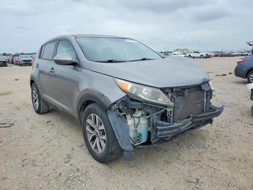 2016 KIA SPORTAGE LX  