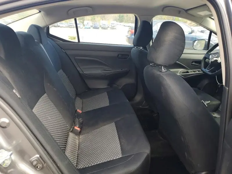 2024 NISSAN VERSA S  