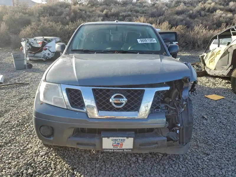 2017 NISSAN FRONTIER S  