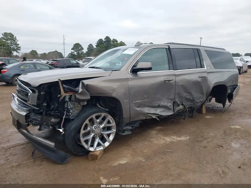 2019 GMC YUKON XL SLT
