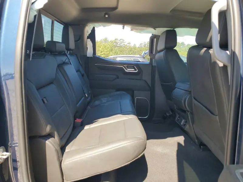 2022 CHEVROLET SILVERADO C1500 LT  