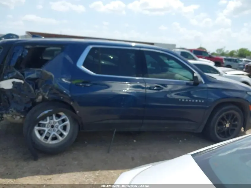 2023 CHEVROLET TRAVERSE FWD LS