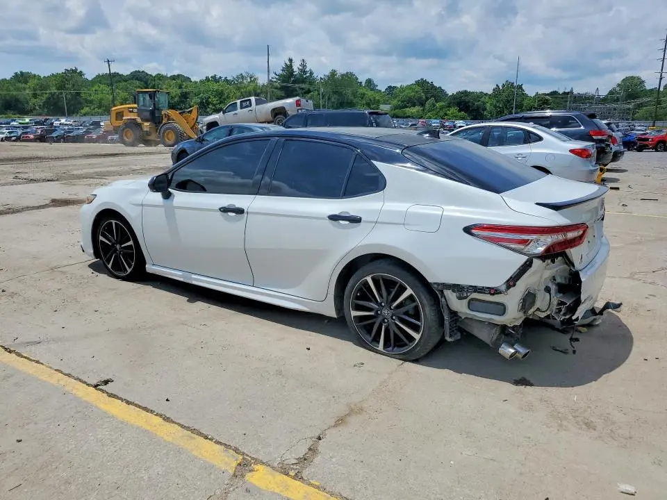 2018 TOYOTA CAMRY XSE V6  