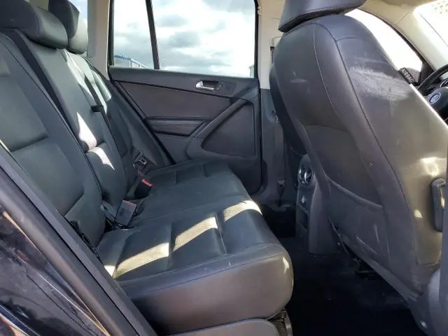 2013 VOLKSWAGEN TIGUAN S