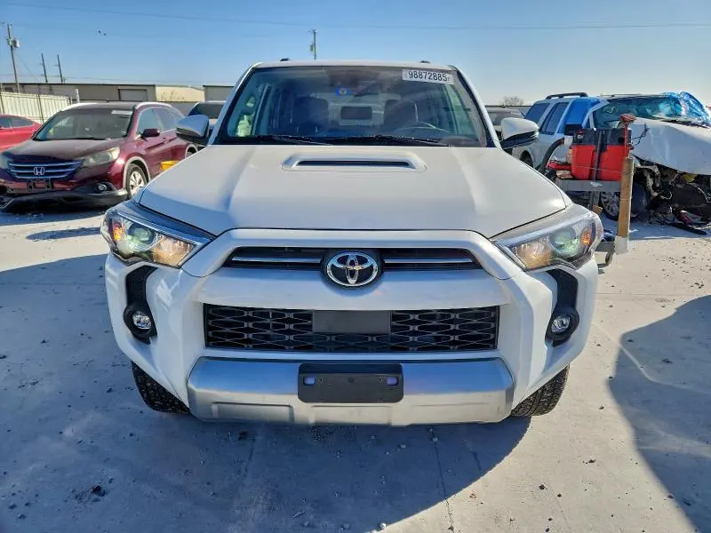 2021 TOYOTA 4RUNNER SR5 PREMIUM  