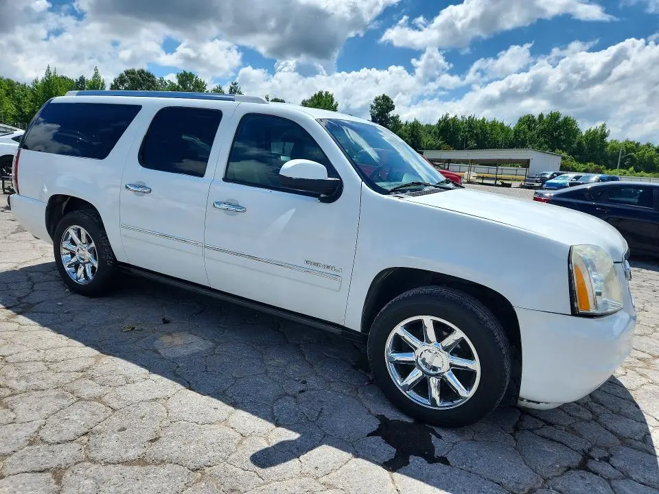 2012 GMC YUKON XL DENALI  