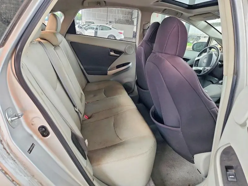 2010 TOYOTA PRIUS IV  