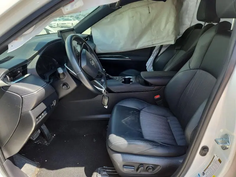 2021 TOYOTA VENZA XLE  