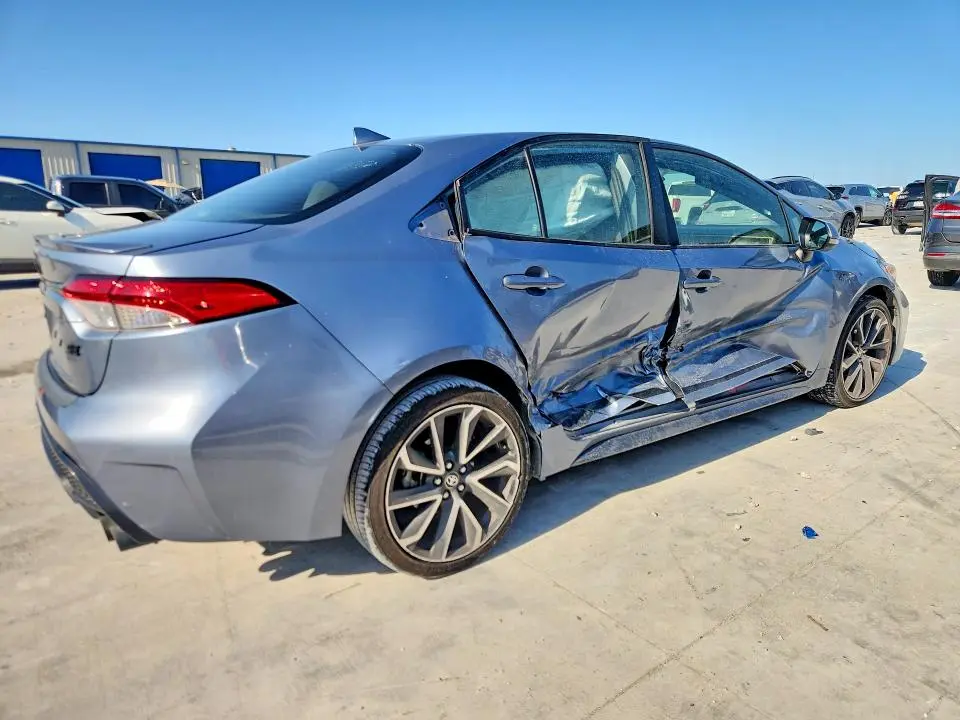2022 TOYOTA COROLLA SE  