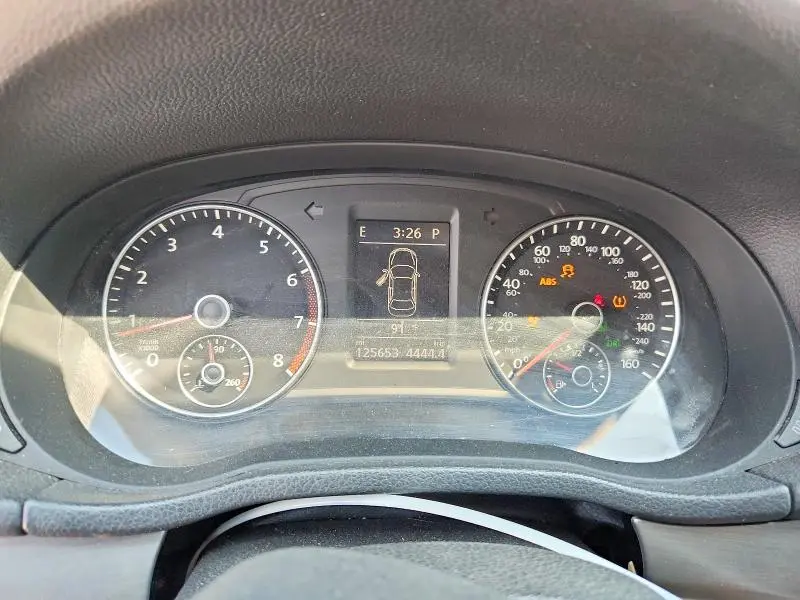 2014 VOLKSWAGEN PASSAT SE  