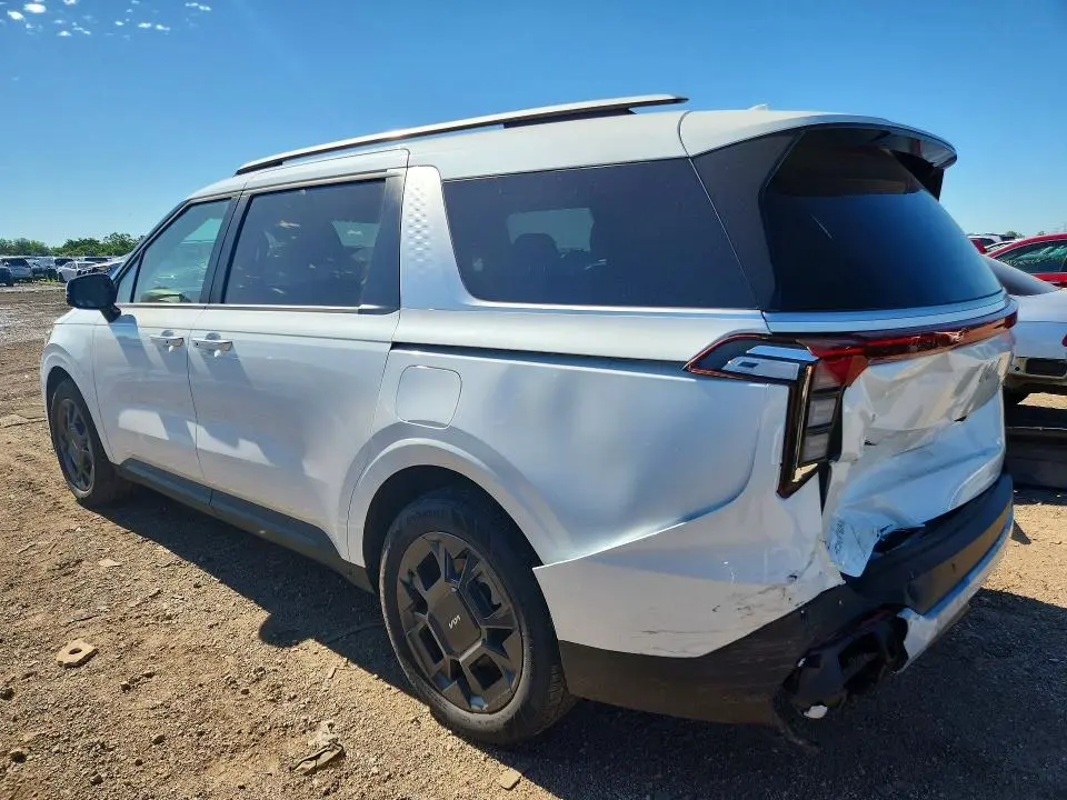 2025 KIA CARNIVAL EX  