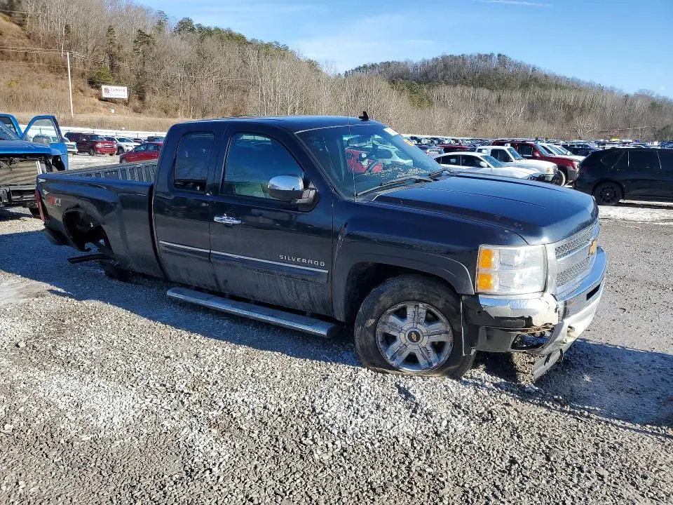 2013 CHEVROLET SILVERADO K1500 LT  