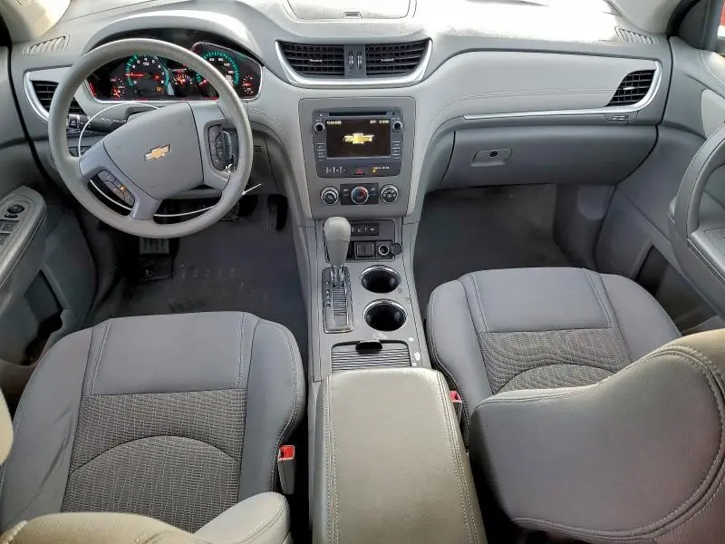 2017 CHEVROLET TRAVERSE LS  