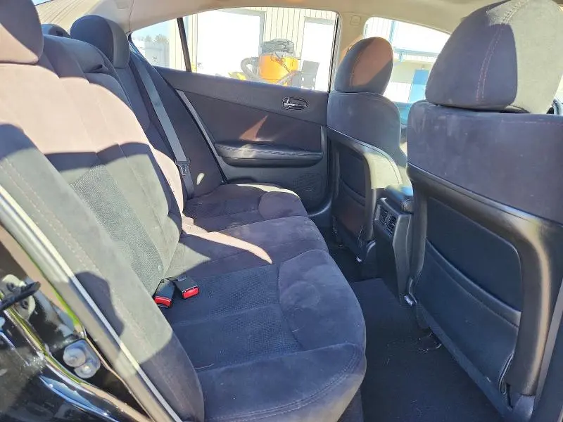 2012 NISSAN MAXIMA S  