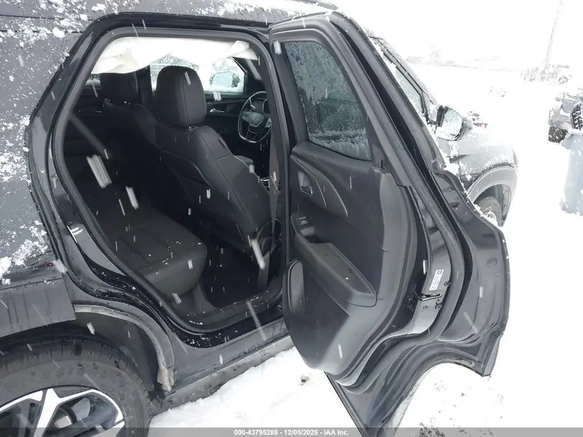 2021 CHEVROLET TRAILBLAZER AWD RS