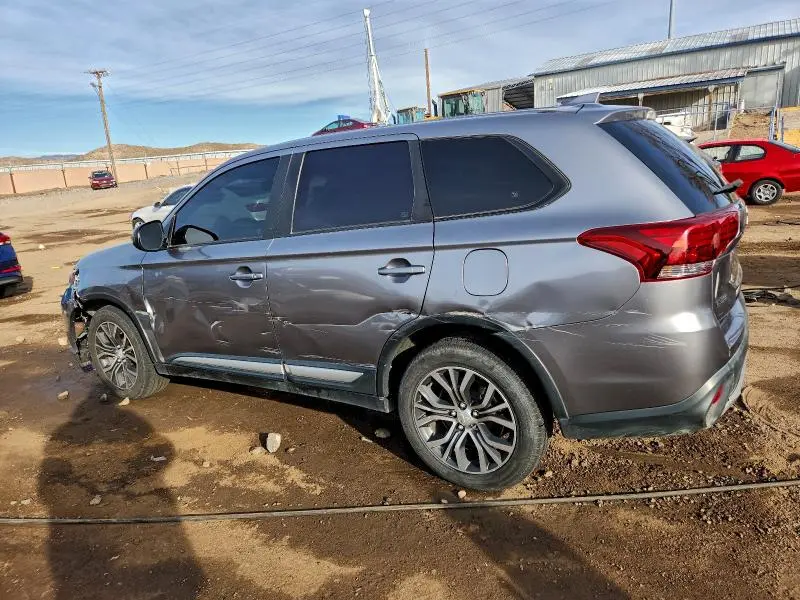 2018 MITSUBISHI OUTLANDER ES  