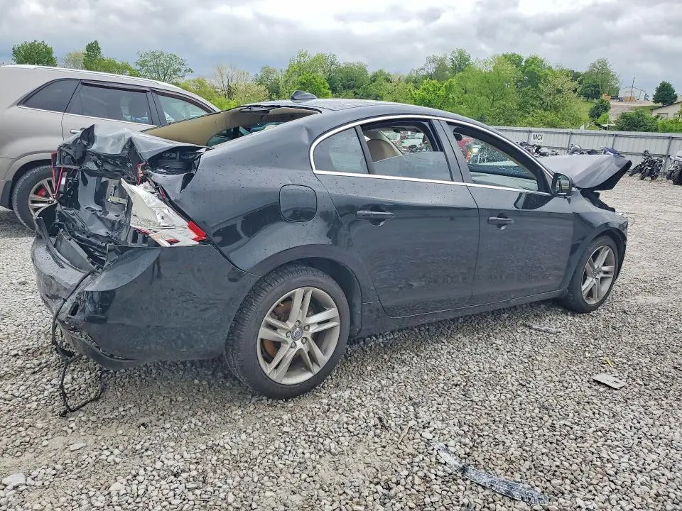 2014 VOLVO S60 T5  