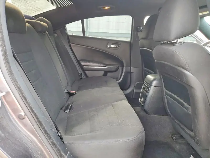 2014 DODGE CHARGER SE  