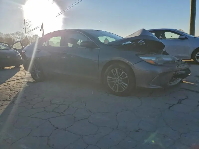 2015 TOYOTA CAMRY LE  