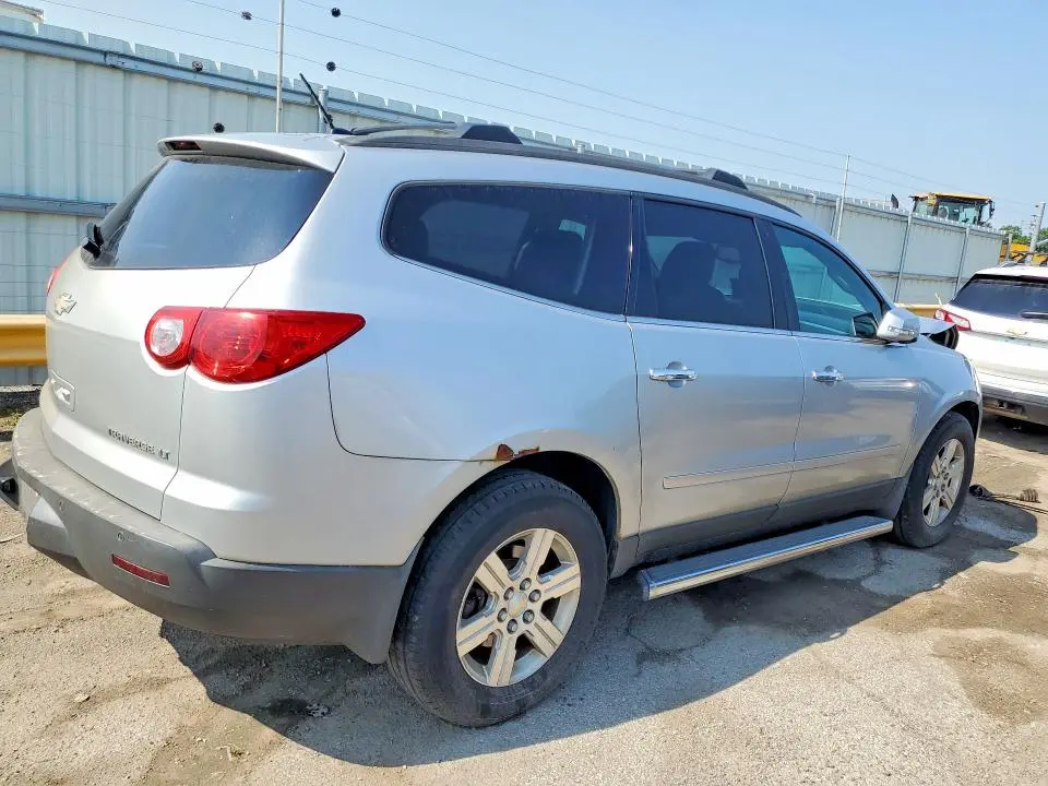 2012 CHEVROLET TRAVERSE LT  
