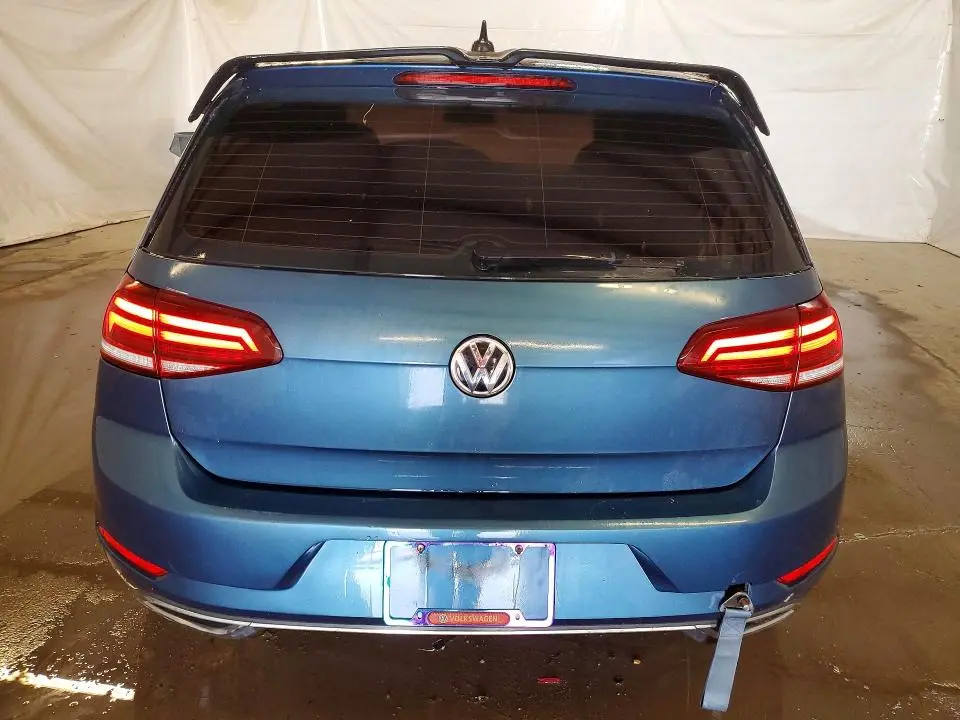 2020 VOLKSWAGEN GOLF   