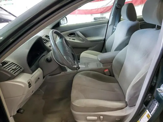 2010 TOYOTA CAMRY BASE  