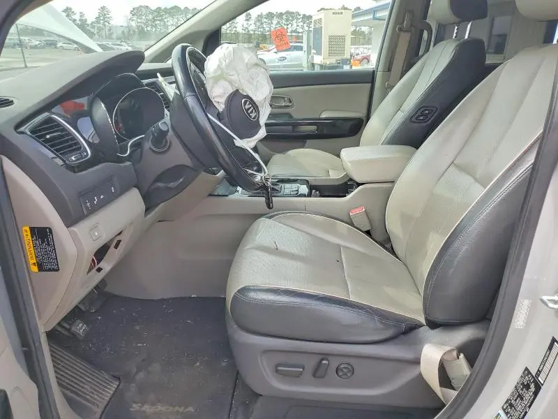 2017 KIA SEDONA EX  
