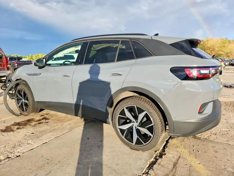 2023 VOLKSWAGEN ID.4 PRO S  
