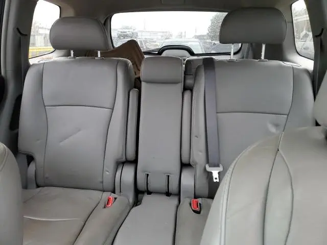 2012 TOYOTA HIGHLANDER BASE  