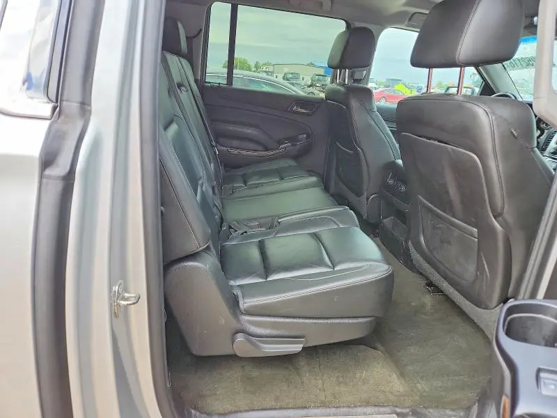 2015 CHEVROLET SUBURBAN K1500 LT  