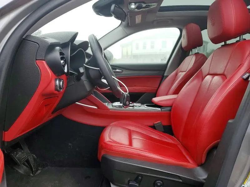 2021 ALFA ROMEO STELVIO TI  