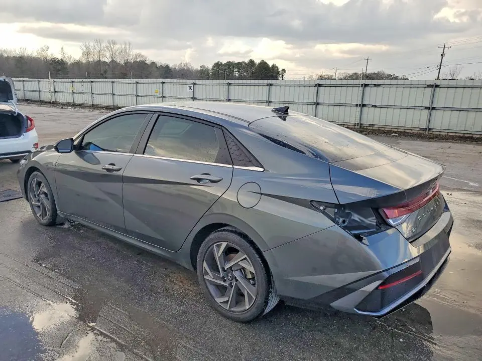 2025 HYUNDAI ELANTRA SEL CONVENIENCE  