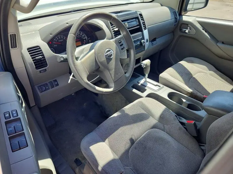 2012 NISSAN FRONTIER S  