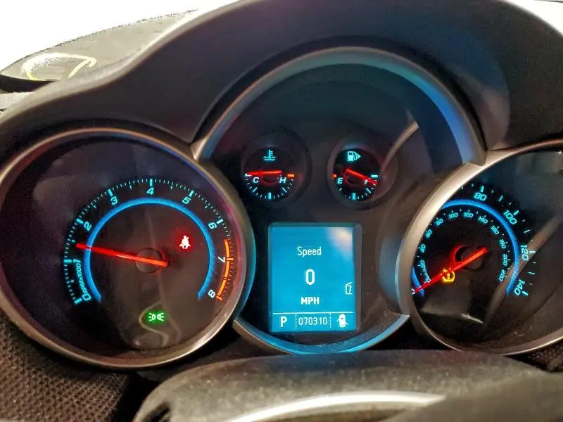 2011 CHEVROLET CRUZE LT  