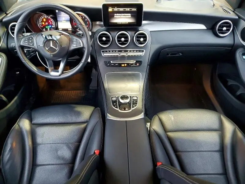 2019 MERCEDES-BENZ GLC 300  