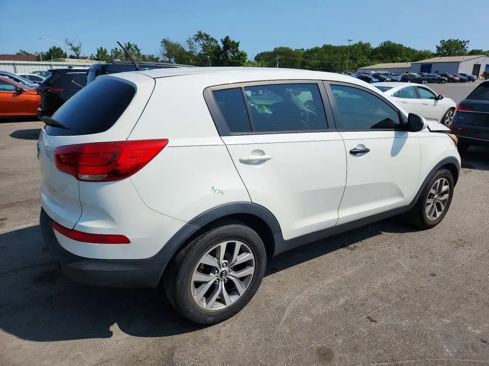 2016 KIA SPORTAGE LX  