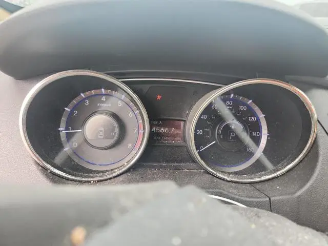 2011 HYUNDAI SONATA GLS  