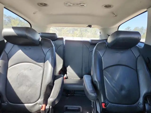 2012 CHEVROLET TRAVERSE LT  